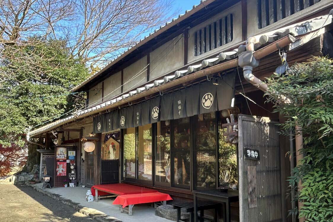 「猫猫寺」の外観