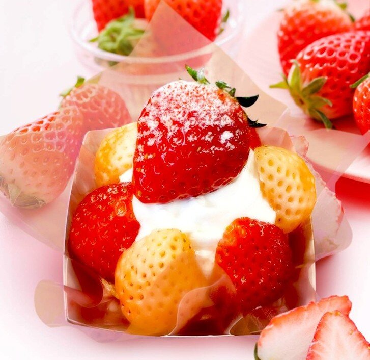 全国からいちごのスイーツが集結