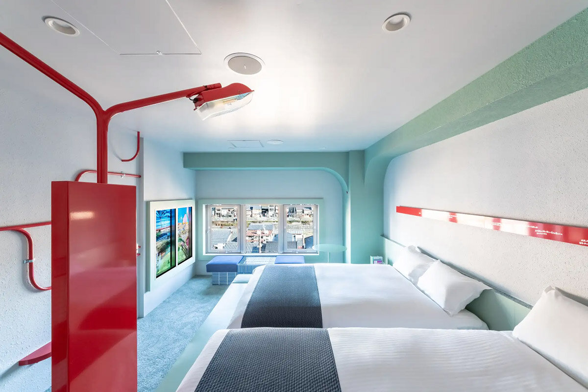 藤倉麻子「サンライト計画、緑の段差」, BnA Alter Museum, Kyoto（撮影：守屋友樹）