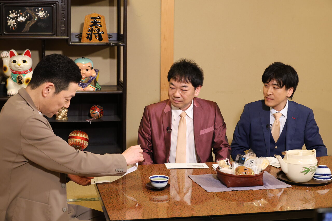 左から）東野幸治、ヘッドライト(和田友徳、町田星児)