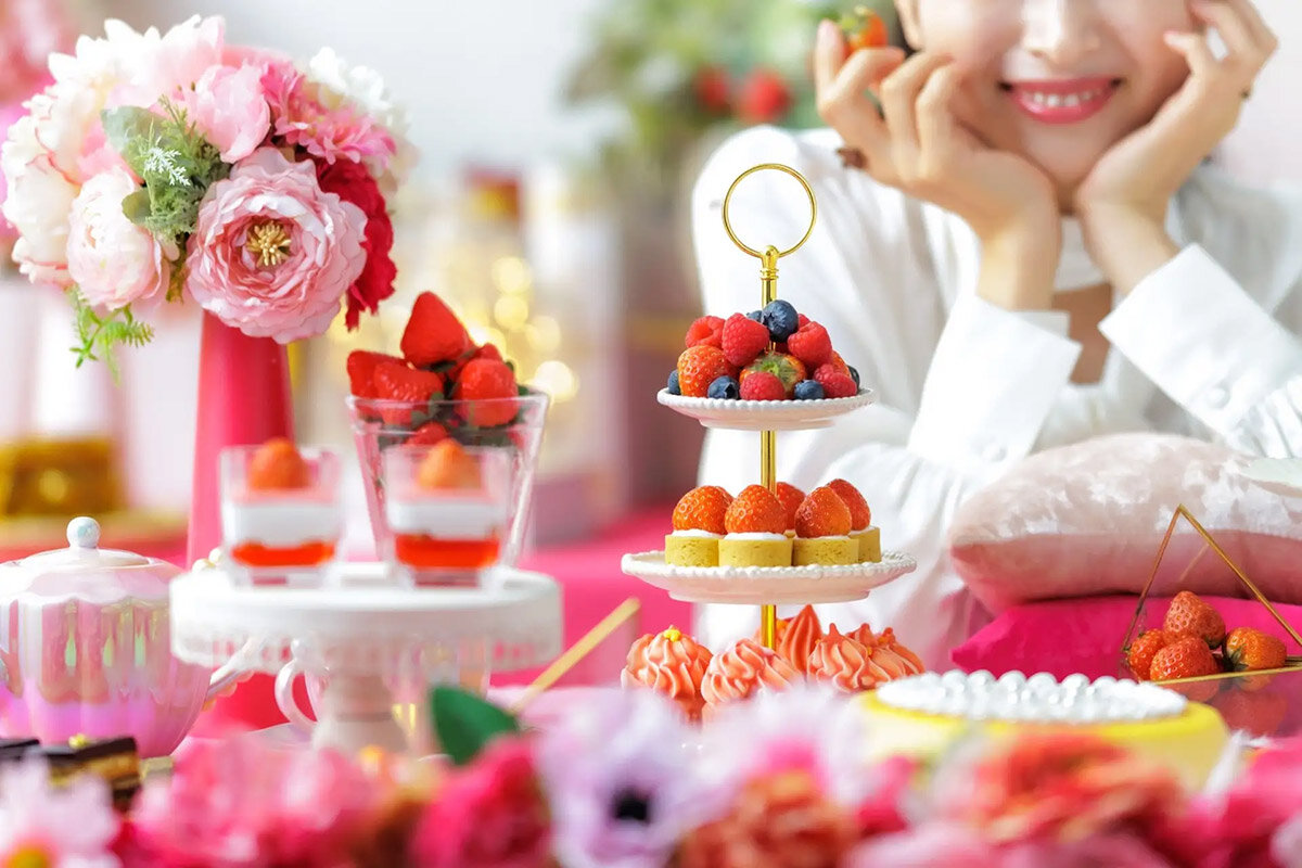 期間限定で平日の営業時間が延長された「ホテルニューオータニ大阪」（大阪市中央区）のいちごビュッフェ