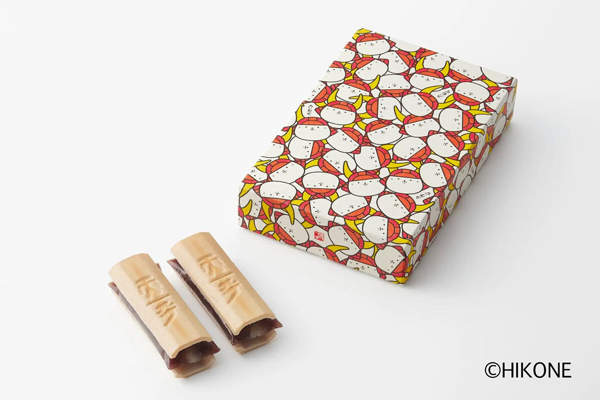 2026年4月1日（水）から通年販売される「ふくみ天平5個入 ひこにゃん限定箱」（1,620円・税込）