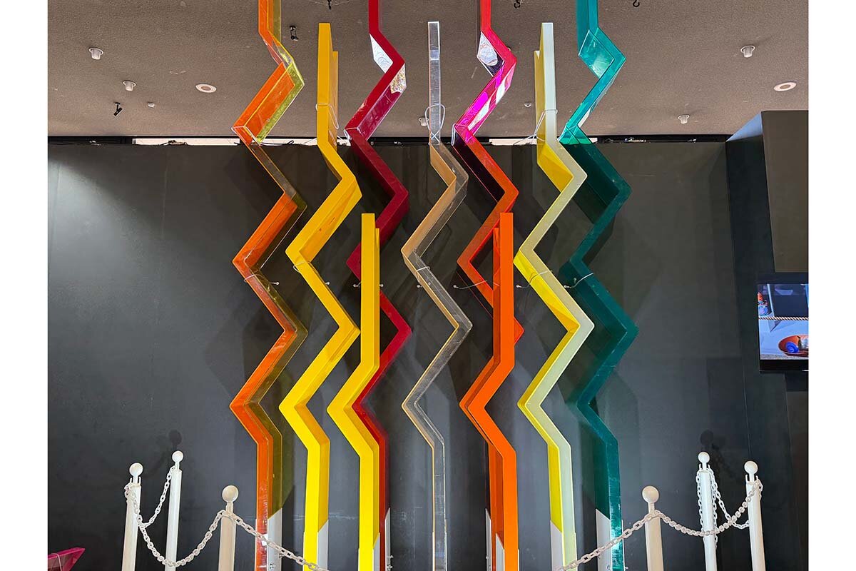 「ドイツ館」に展示されていた、現代芸術家のハインツ・マックによる光の彫刻「Fire Tree」の一部（撮影2026年3月16日）