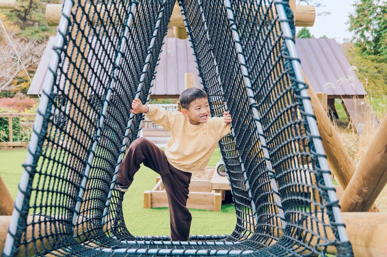 小さい子どもも思いっきりアスレチックが楽しめる（六甲山アスレチックパークGREENIA・神戸市灘区）