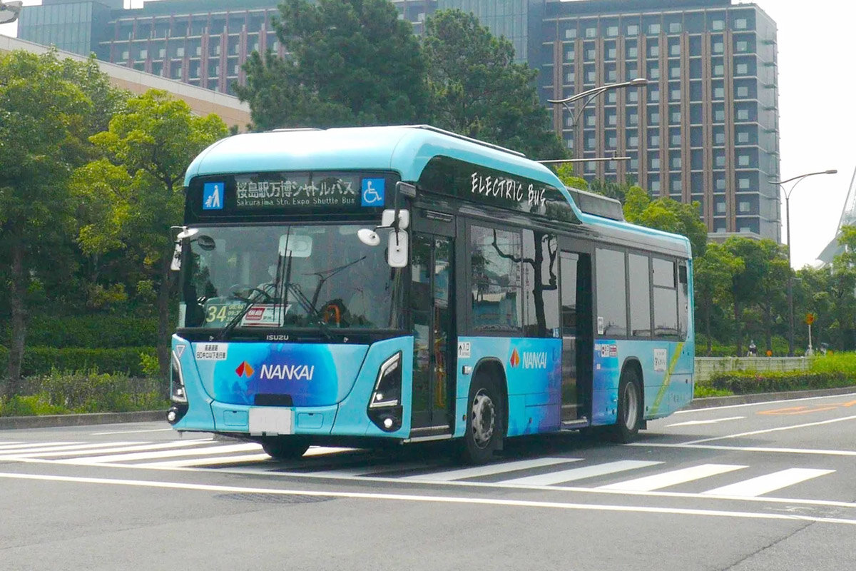関西国際空港内の「ランプバス」として活用されているEVシャトルバス