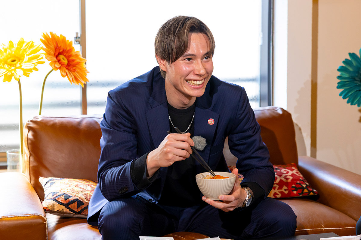 毎日食べているという「納豆ごはん」のこだわりも披露した髙橋藍選手