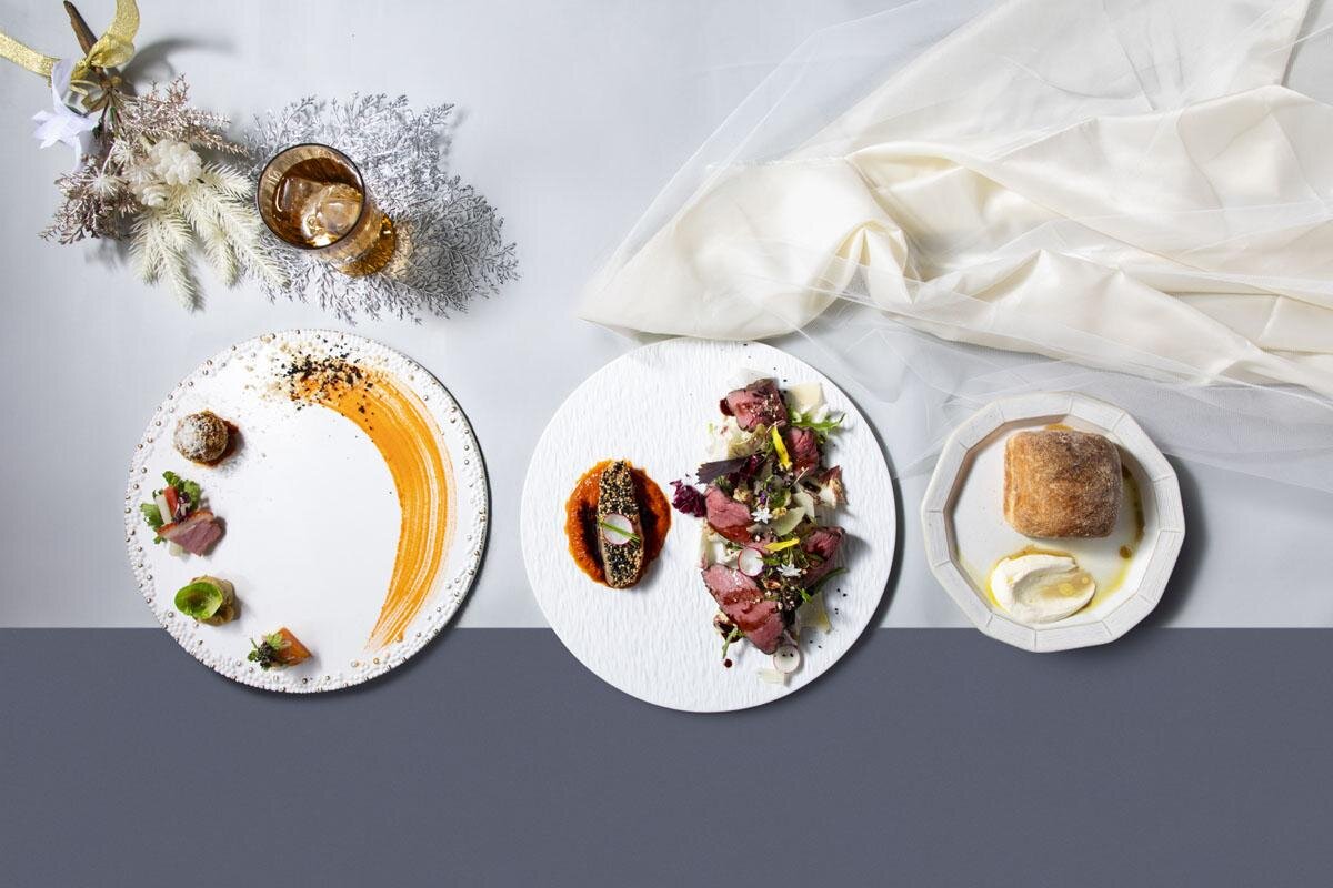 見た目も楽しめる『フォカッチャ食べ放題＆Wメインを堪能ウィークデーランチコース』梅田 ブルーバード 大阪梅田ツインタワーズ・ノース」（大阪市北区）