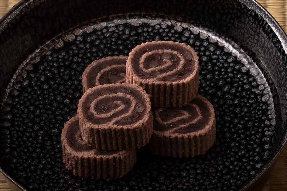 鶴屋吉信の「京観世」