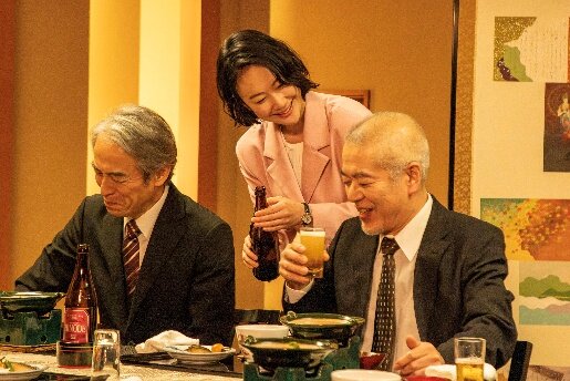 『銀河の一票』第1話　左から）坂東彌十郎、黒木華、小雪