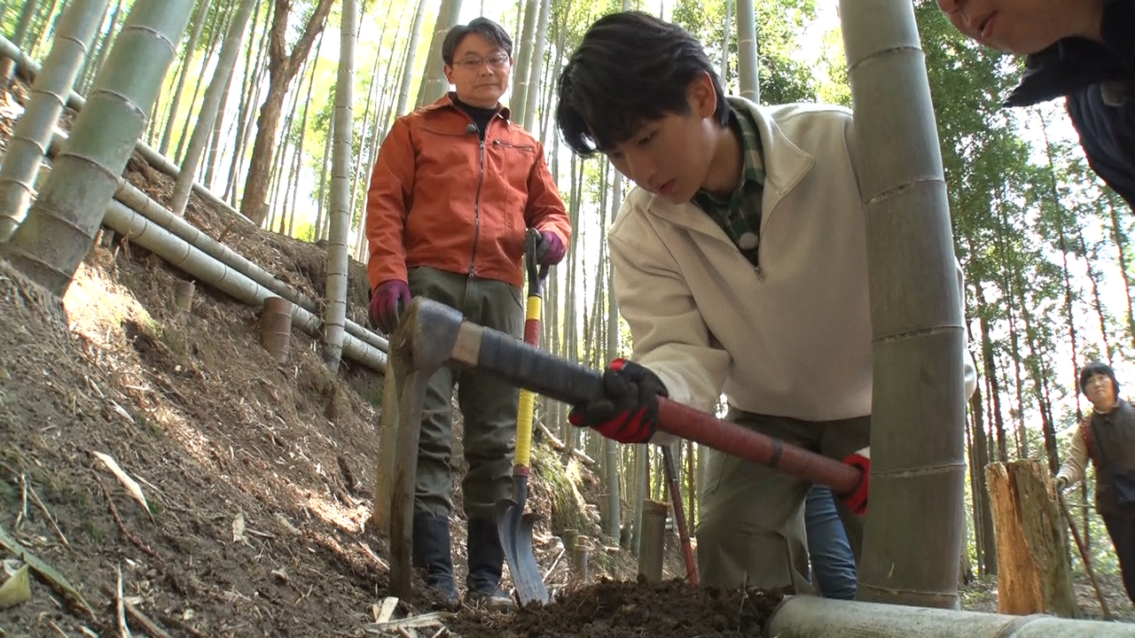 猪狩蒼弥（KEY TO LIT）