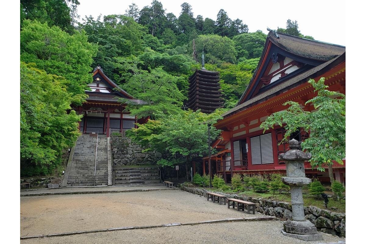 山間に重要文化財が点在する「談山神社」（奈良県桜井市）