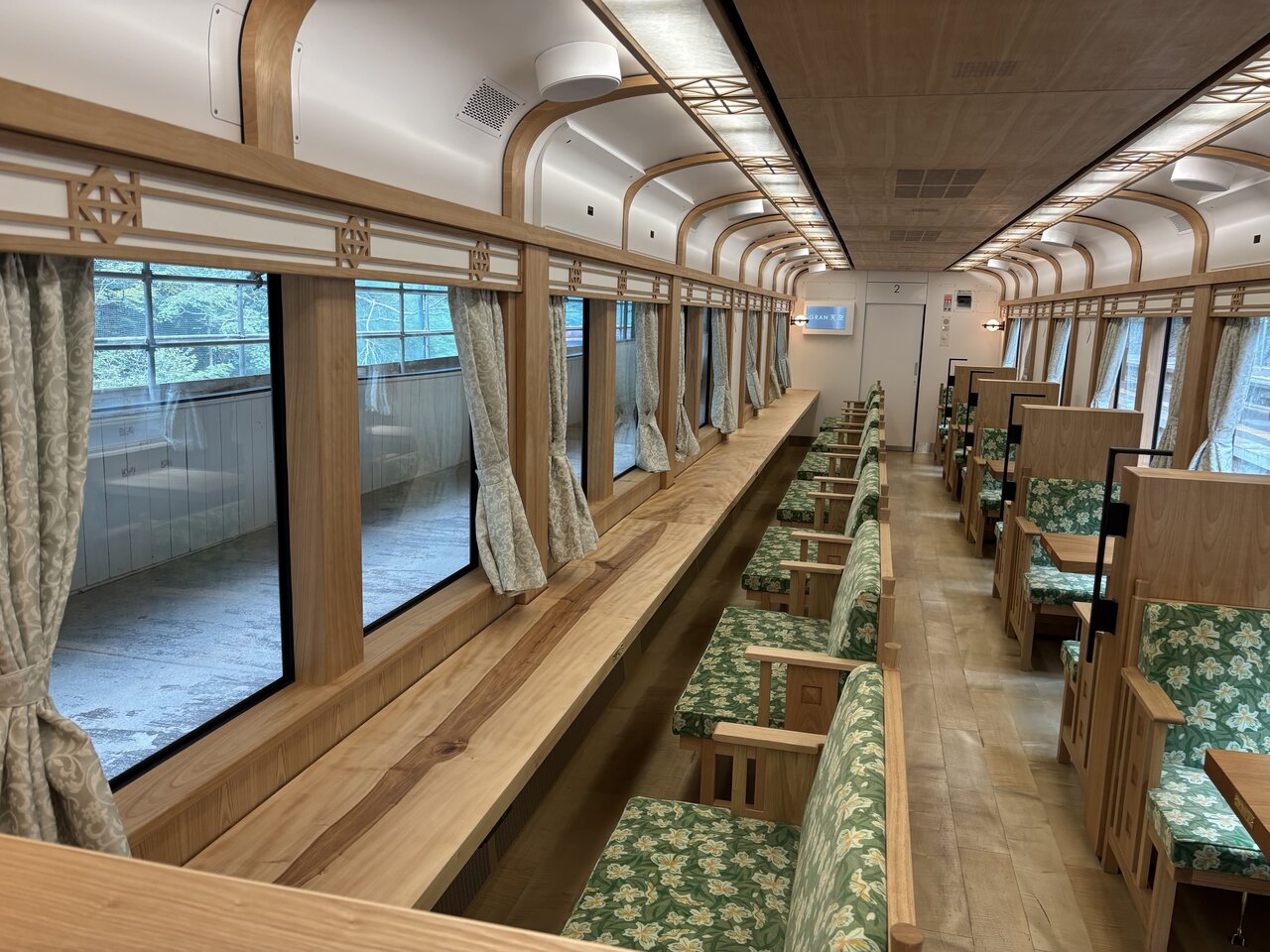 「GRAN天空」2号車「ワイドビューシート」（2026年4月）