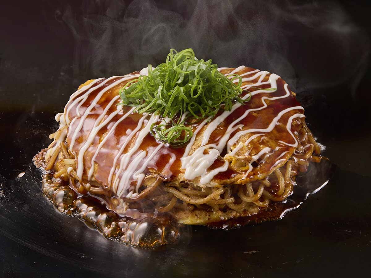 「長田本庄軒」の「ぼっかけモダン」（並1,078円）