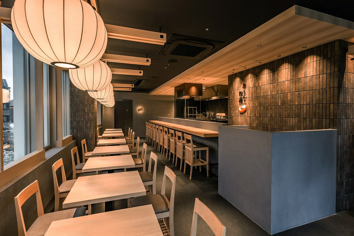 「牛たんの檸檬 京都店」内観（京都市下京区）