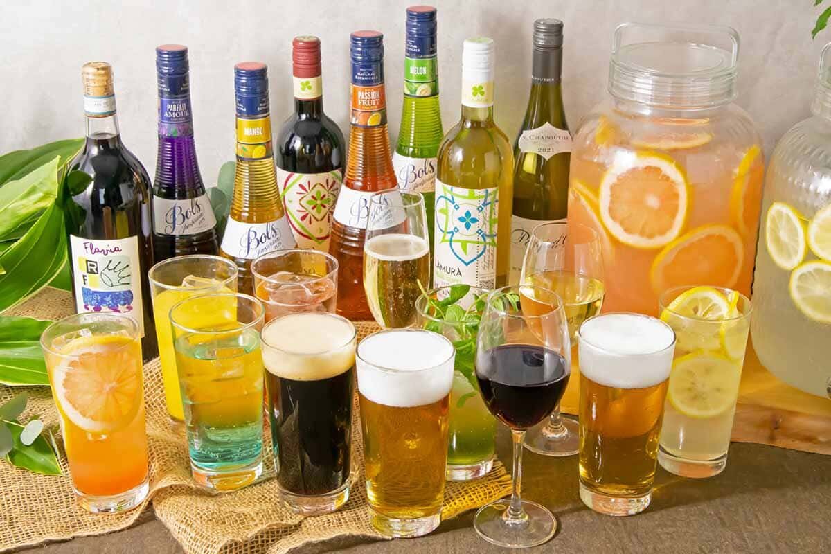 「うめだ阪急ビアガーデン2026」の飲み放題ドリンクのイメージ