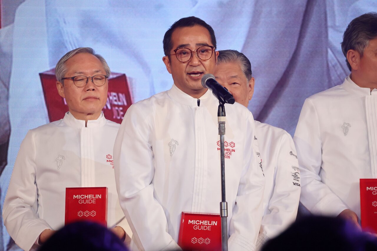 ６年ぶりに三つ星を獲得した日本料理店「美山荘」の中東久人さん（４月23日、大阪市中央区）