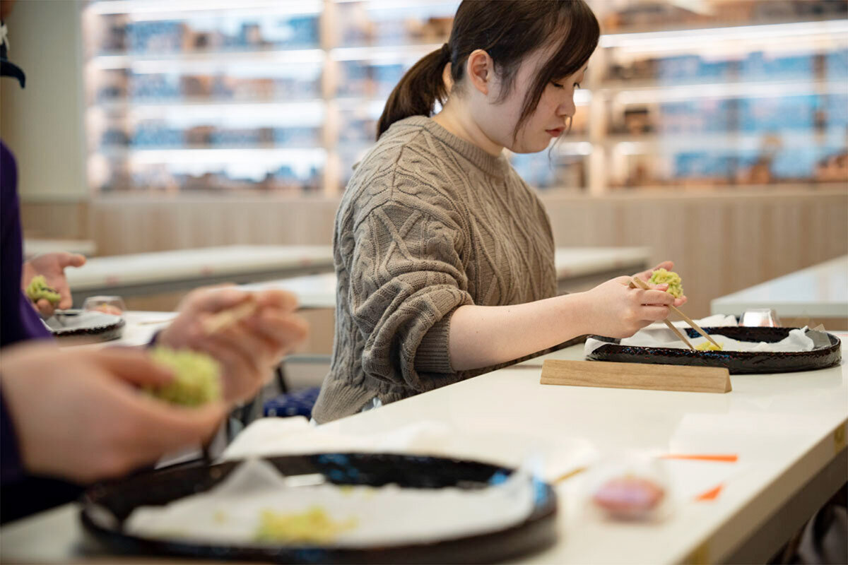 「亀屋良長」和菓子手作り教室（京都市下京区）