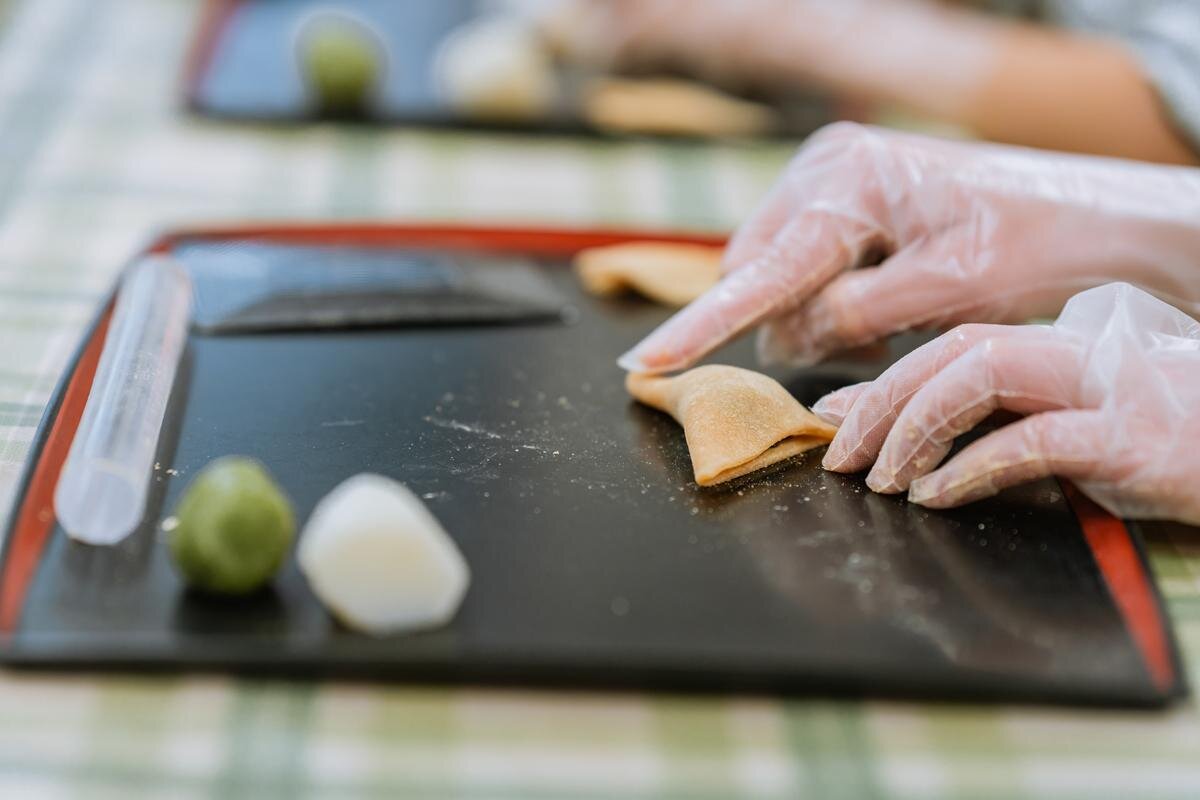 作った「おたべ」はお持ち帰りできます「おたべ本館」（京都市南区）