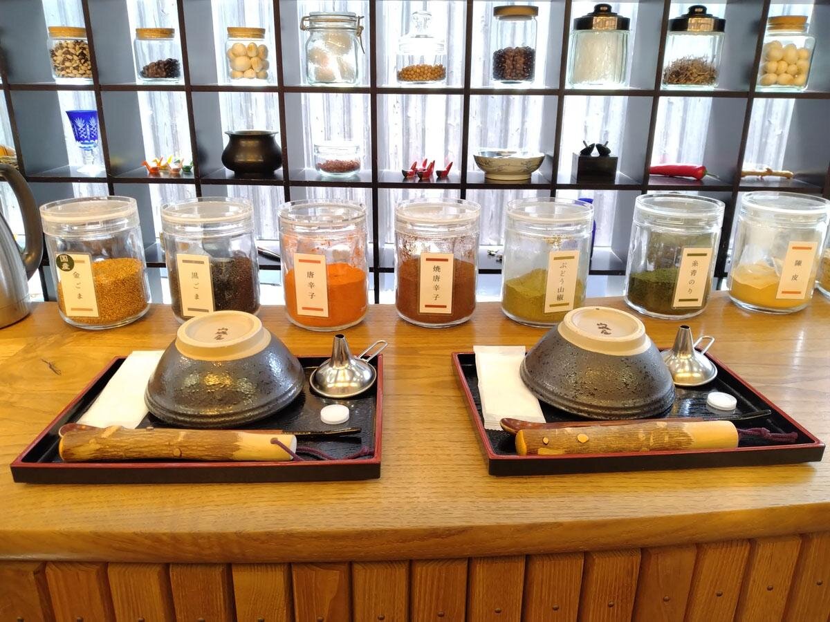 国産七味作り体験「京山城屋」（京都市東山区）