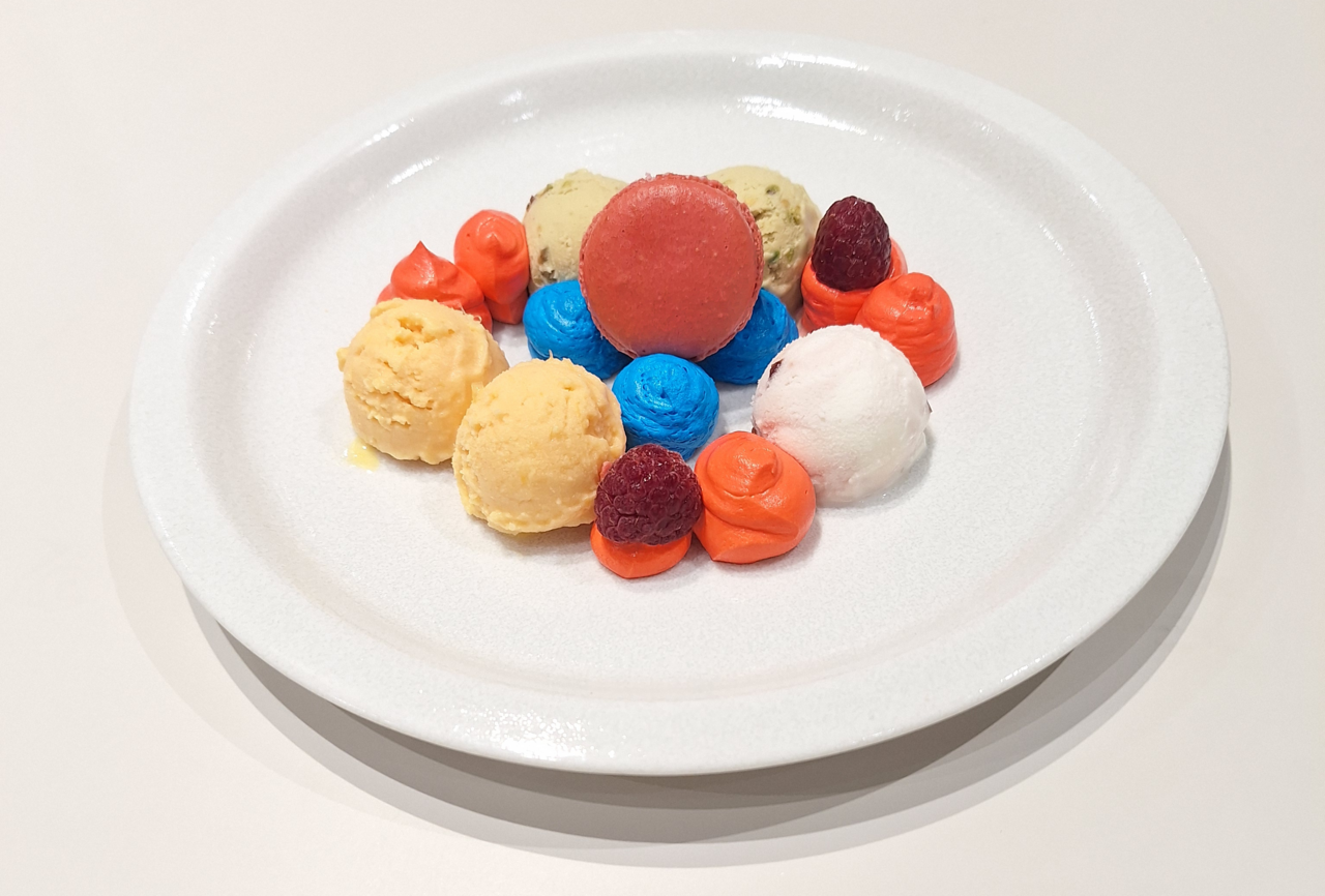 色鮮やかな「デザートプレート」