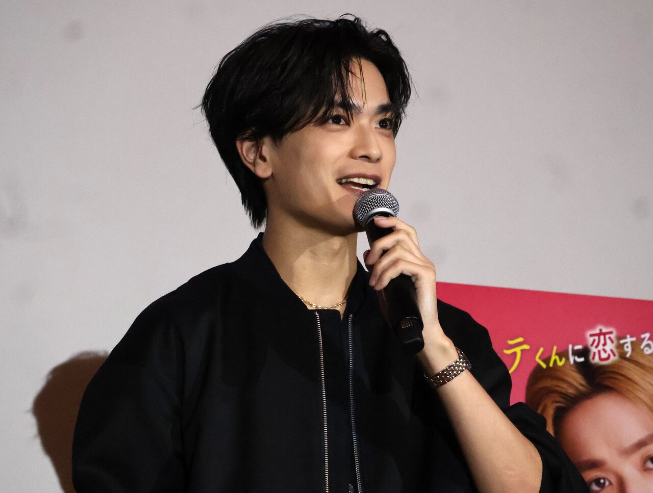 なにわ男子の高橋恭平さん（５月７日、大阪市北区）