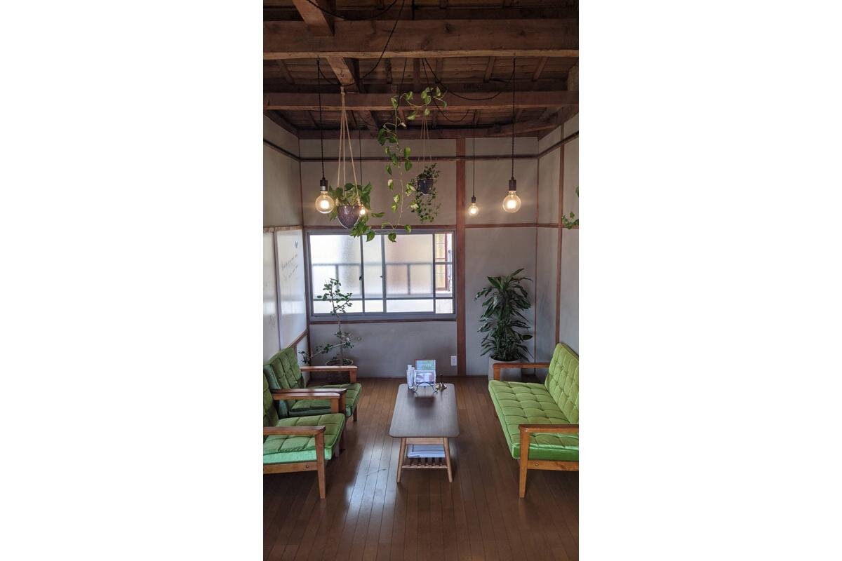 お店の2階にはカフェもあります「芦屋あげパン パイクとそら」（兵庫・芦屋市東芦屋町）