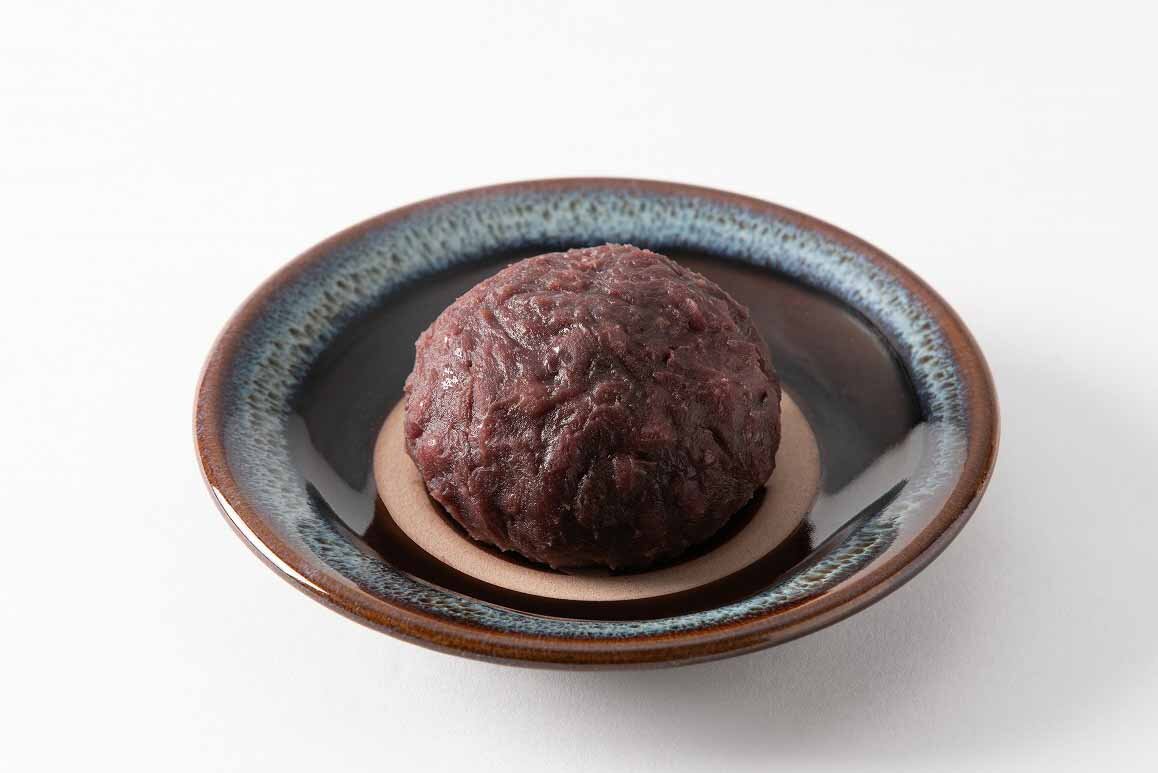 年間680万個を売り上げるという「ぼた餅」