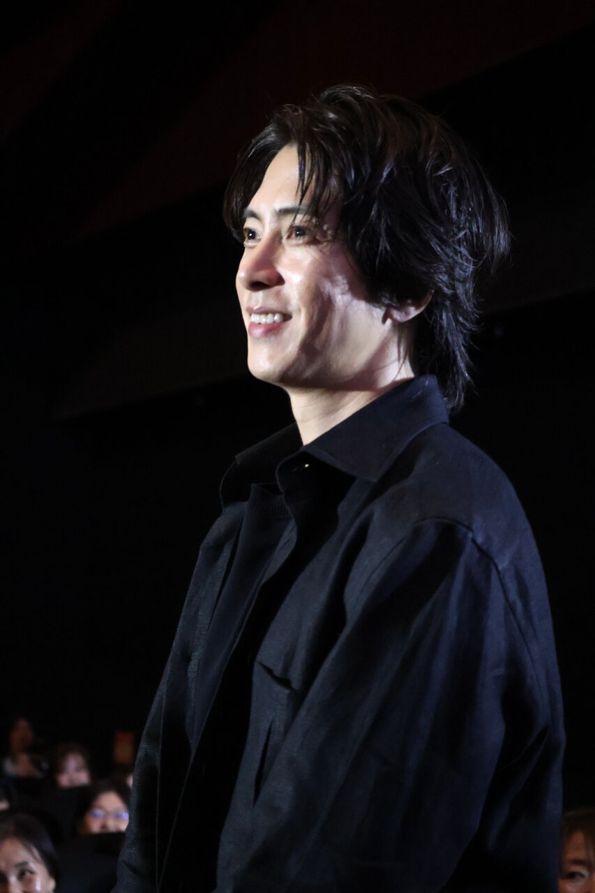ファンからの質問を客席で聞く山下智久さん（５月26日、大阪市北区）