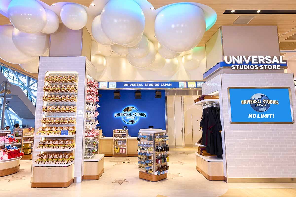 「ユニバーサル・スタジオ・ストア 関西国際空港店」の店内