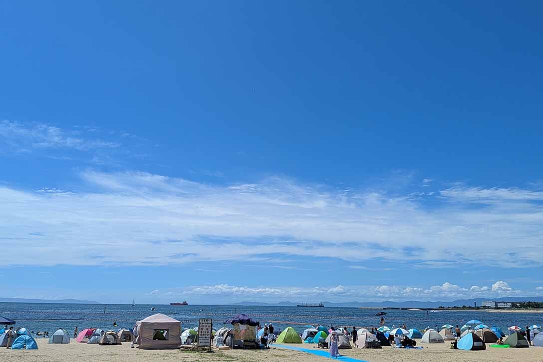 現在の二色の浜海水浴場の様子
