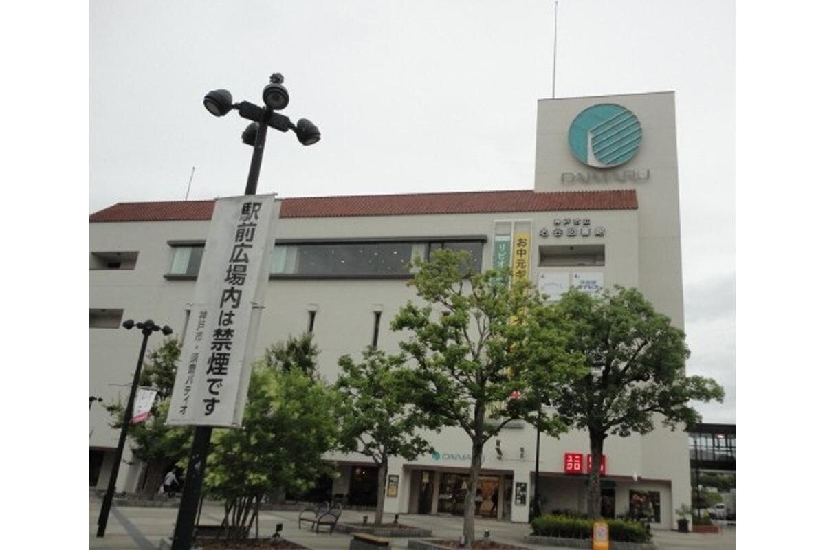 百貨店の中にある珍しい図書館です「神戸市立名谷図書館」（神戸市須磨区）