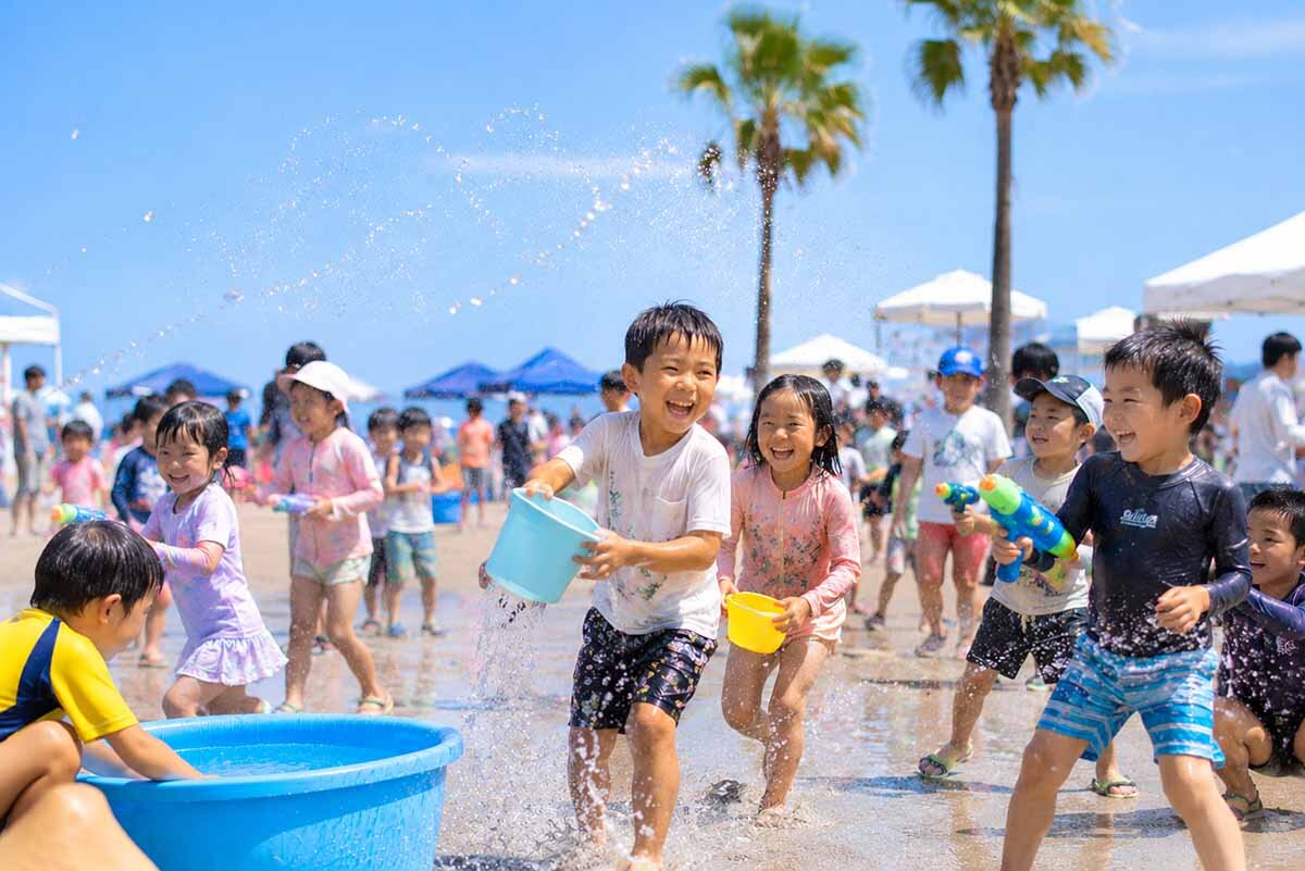 自由に水遊びが楽しめるウォーターエリア「FREE WATER PLAY」