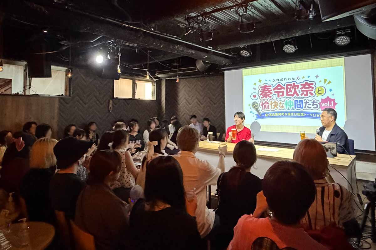 参加者全員との乾杯でスタートしたトークライブ（2026年7月、大阪市北区）