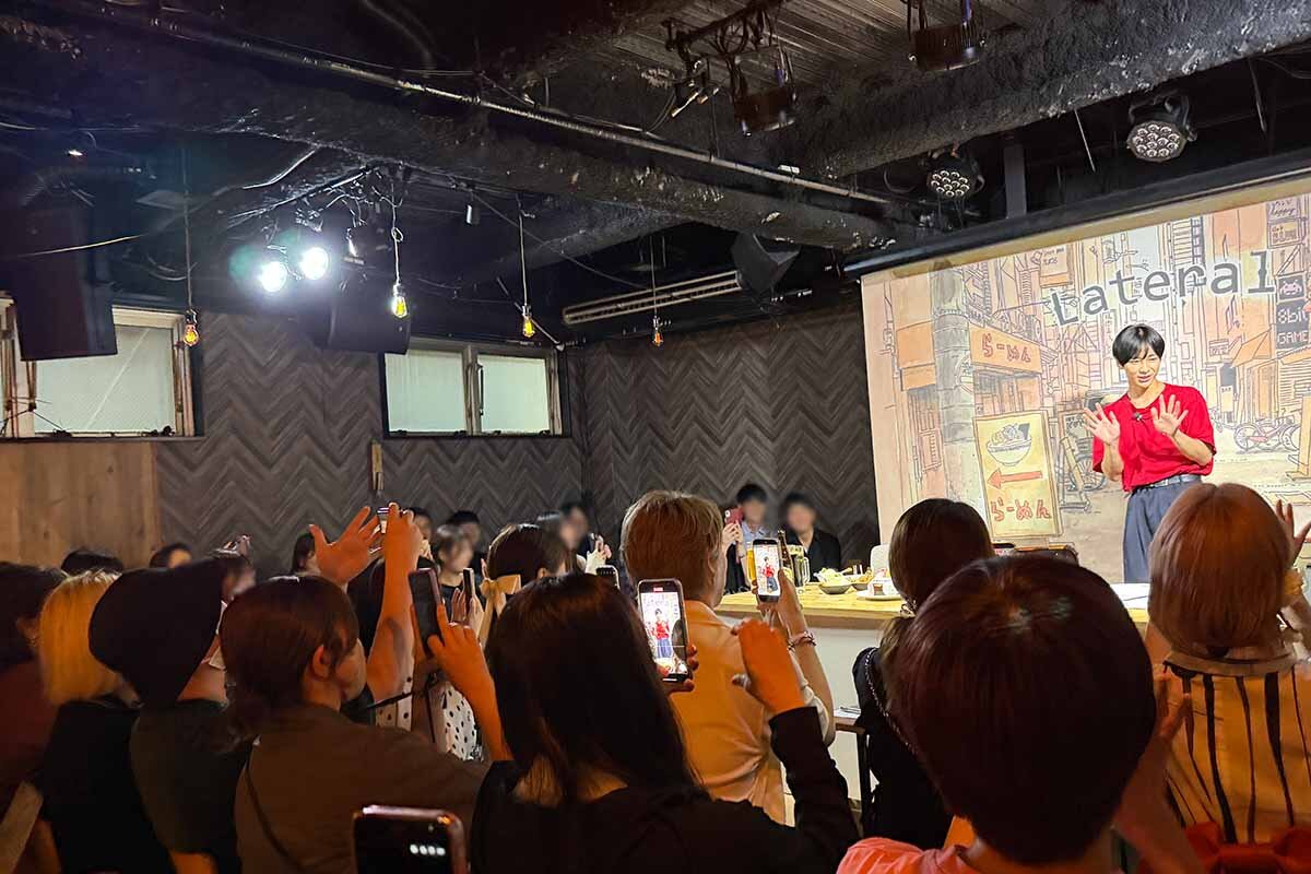 最後には撮影会も実施してファンサービスも（2026年7月、大阪市北区）