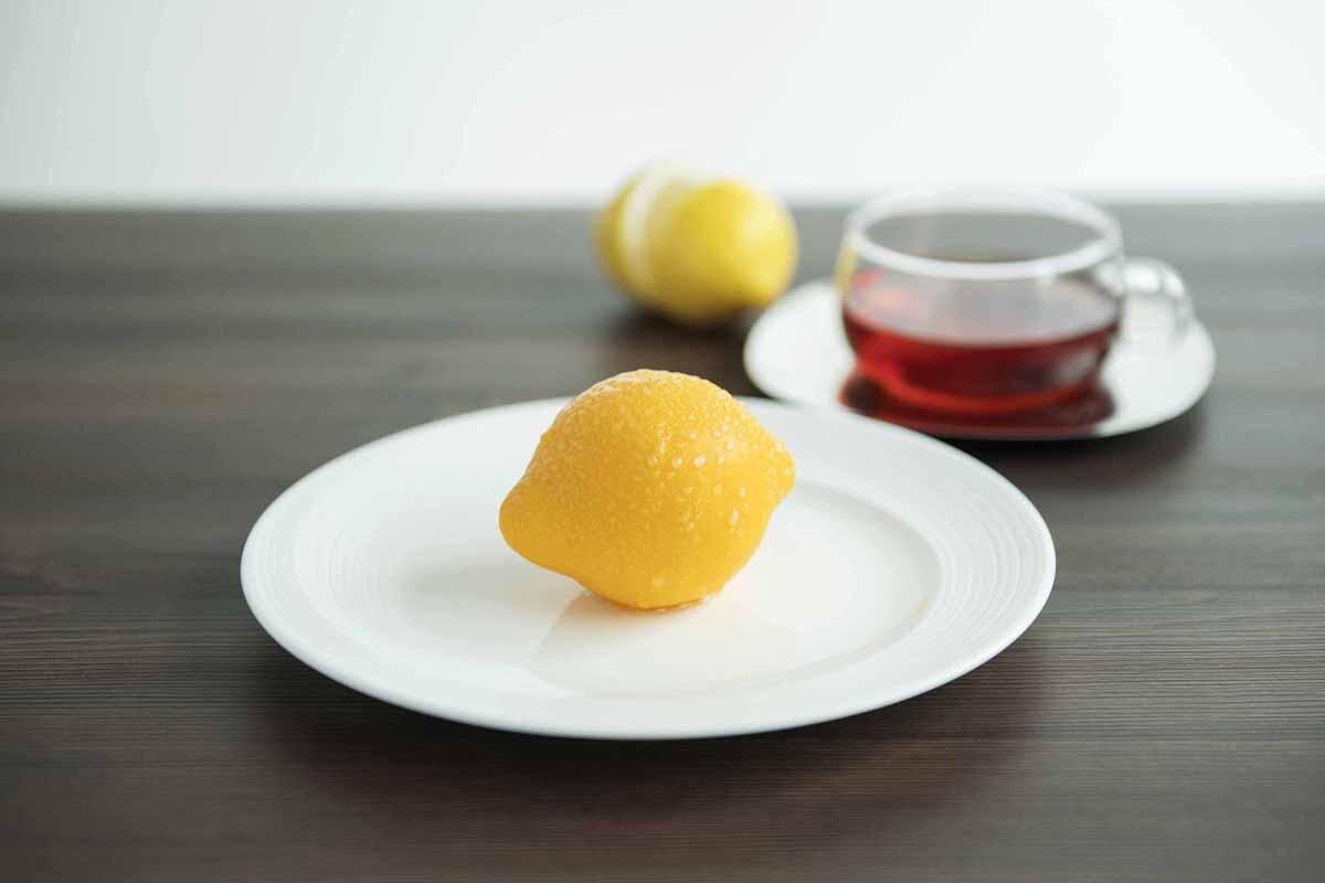 見た目はまるごとレモンのケーキ「ヒルトン大阪　MYPLACE」（大阪市北区）