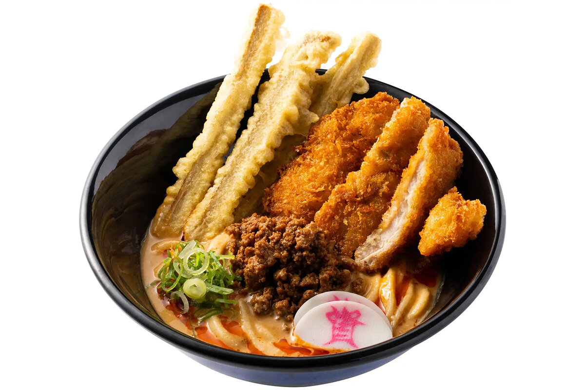 資さんうどん「チキンカツ冷やし担々うどん」（1,043円）
