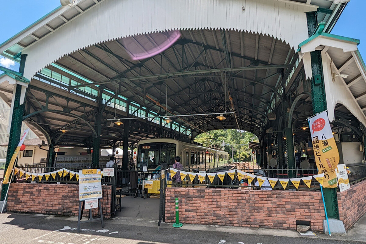 叡山電車「八瀬比叡山口駅」（京都市左京区）で開催される『八瀬えいでん 《駅》 地ビール祭り』（写真は過去の様子）