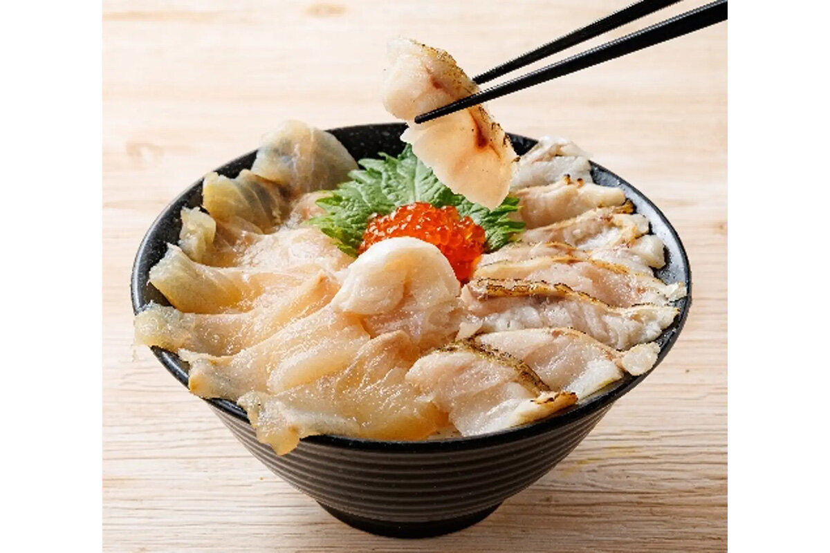 大阪初登場となる豪華メニュー「ノドグロ炙りとヒラメ漬け丼」（イメージ）