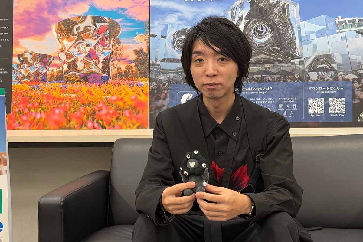 講演後に取材に応じた落合陽一氏（2026年8月・ATCホール）