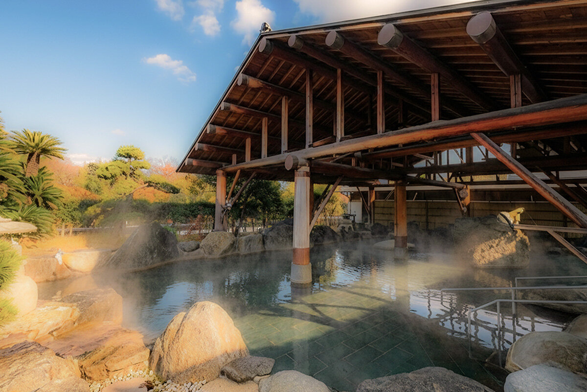 温泉と料理が楽しめる「音の花温泉」（奈良県生駒市）