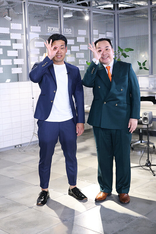 写真）ミルクボーイ（駒場孝、内海崇）