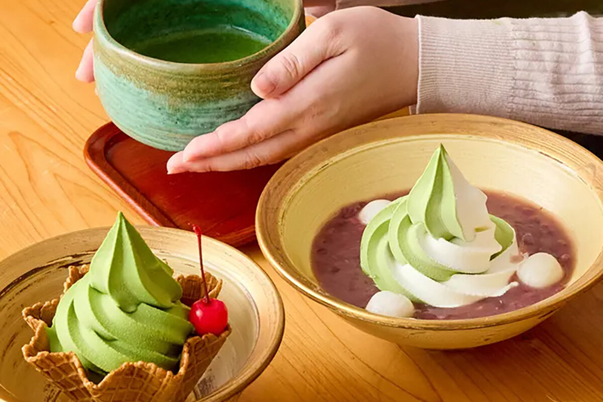 「コメダ和喫茶 おかげ庵」のお抹茶と和甘味