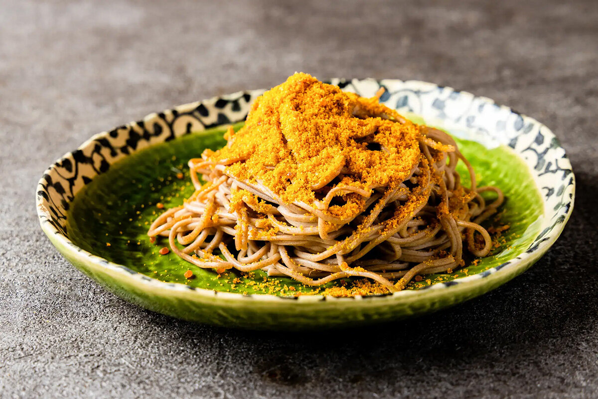 俺の割烹名物「からすみそば」（1,518円）