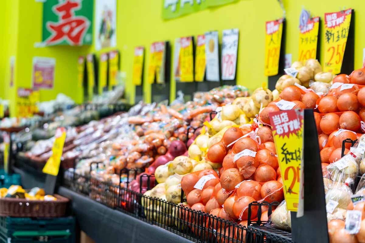 「業務スーパー」内の青果「八百屋 日和市」