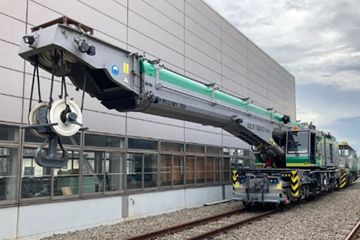 「京都鉄道博物館」（京都市下京区）で初めて展示される「鉄道クレーン車（KRC810N）」