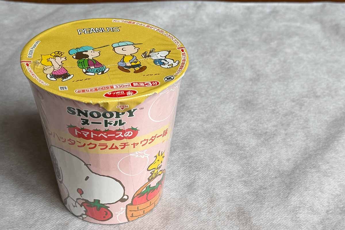 「スヌーピー マンハッタンクラムチャウダー味ヌードル」（246円）
